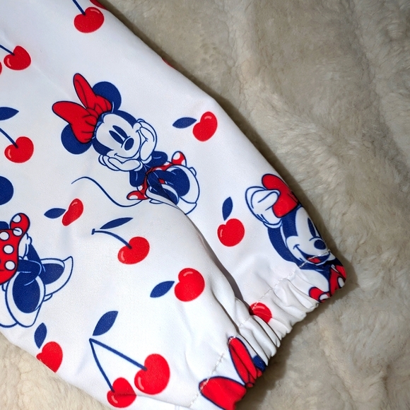 Disney Minnie Mouse Red Packable Rain Jacket Hood Attached‎ Ears Pouch Size 2 - Picture 8 of 15